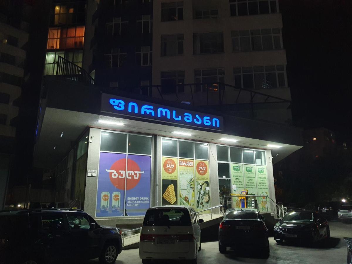 Real Palace Batumi Luaran gambar